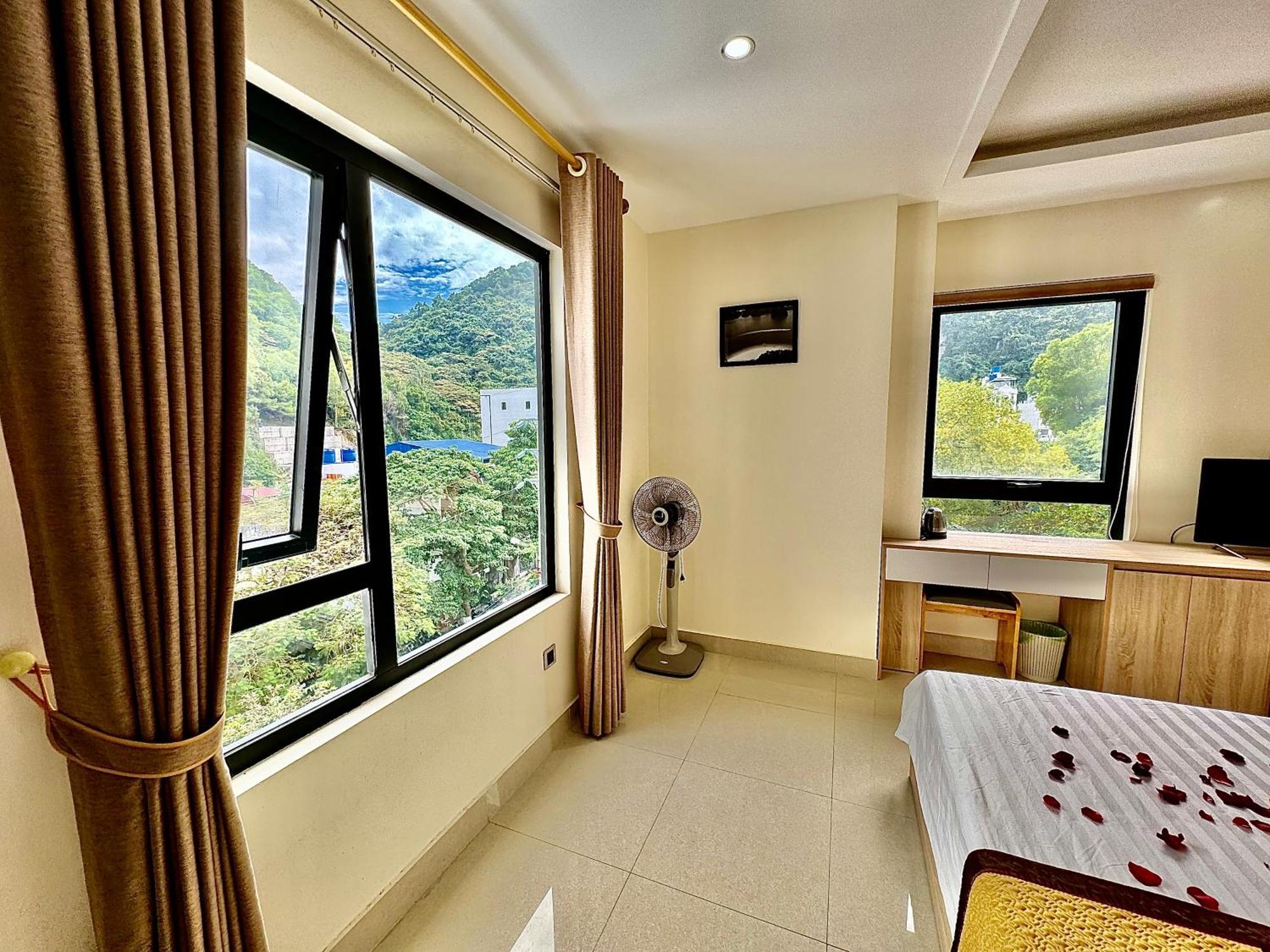 Sunflower Hotel Dong Khe Sau Exterior foto